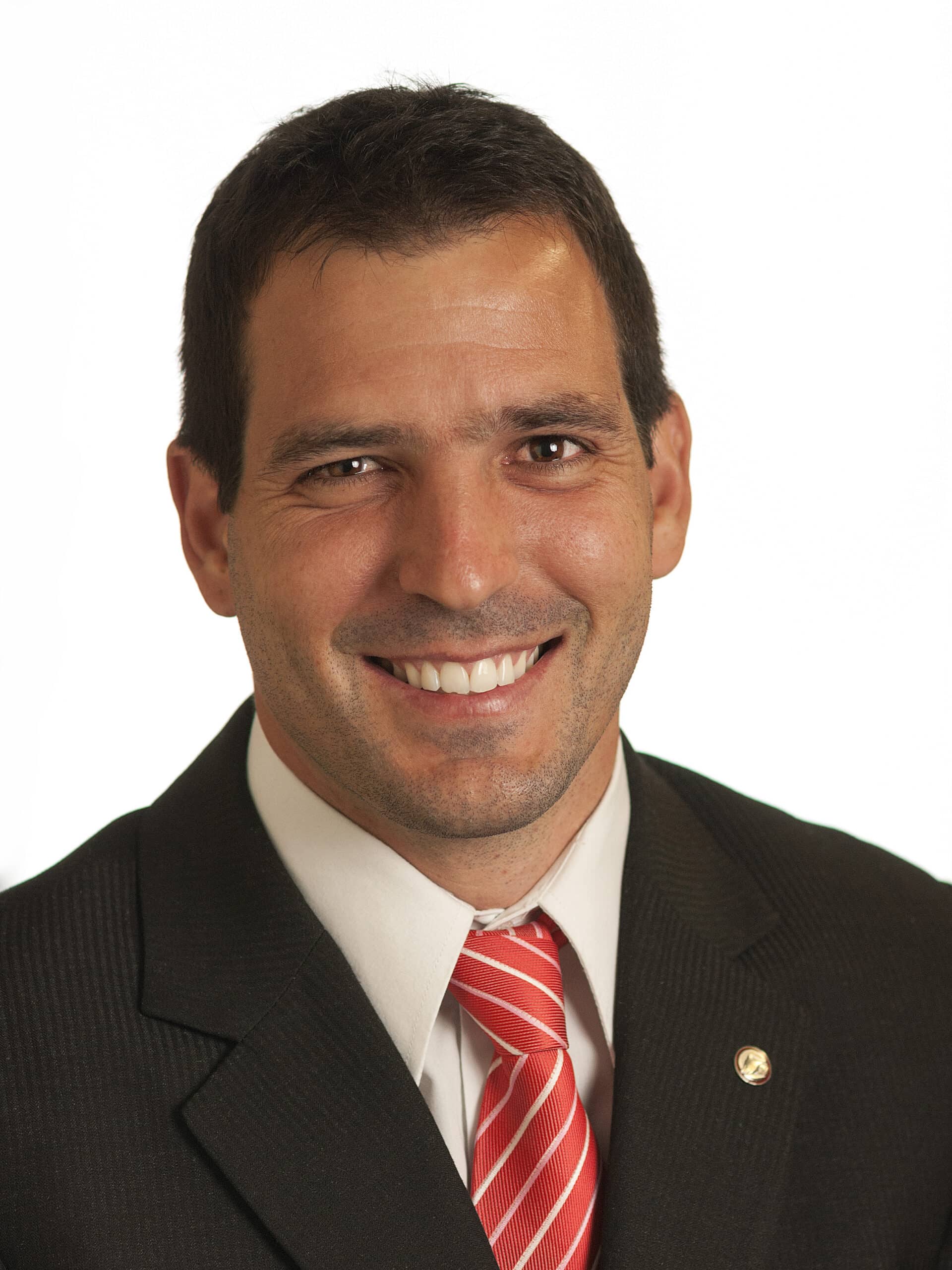 Hernán-Luque-Colombres