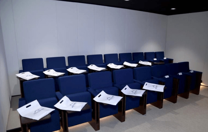 • Una experiencia que integró la visión global de Active Re con el talento joven que impulsa el futuro del reaseguro.