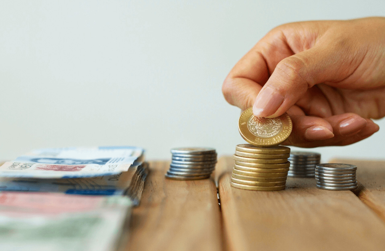 El régimen de sueldos y salarios