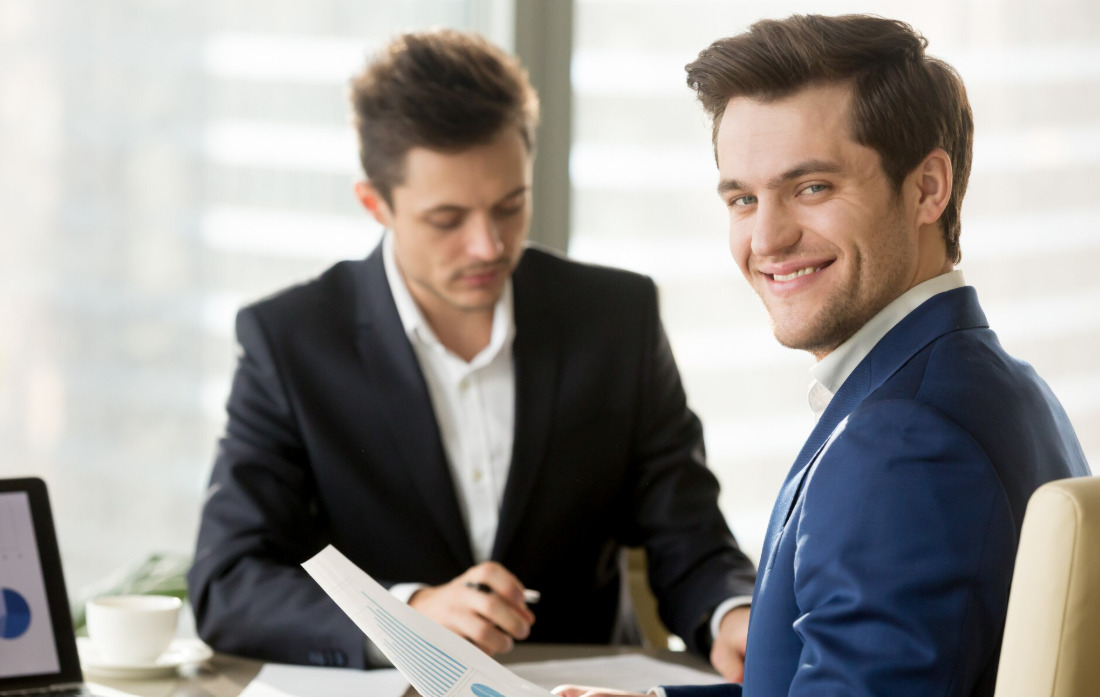 ¿Qué es ser agente de seguros? Funciones, requisitos y claves del éxito
