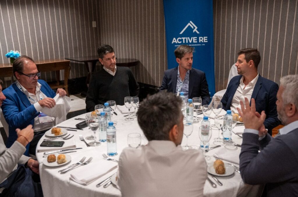 ACTIVE RE CONSOLIDA VÍNCULOS ESTRATÉGICOS CON EL MERCADO ASEGURADOR ARGENTINO