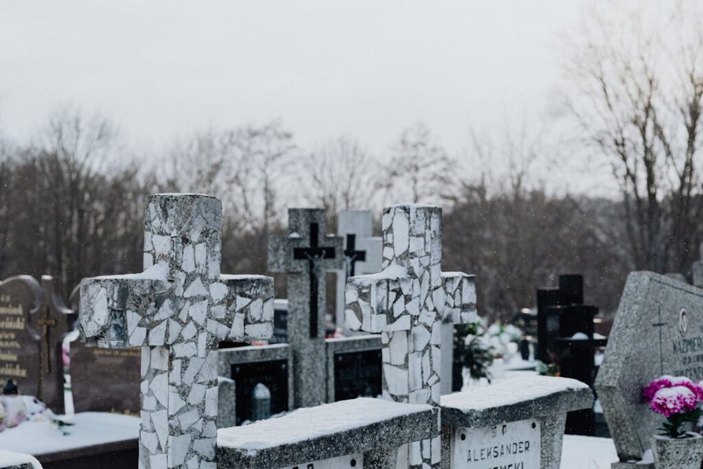 Proponen la creación de seguros funerarios para policías 